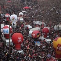Francia prepara su quinto día de protestas por las pensiones