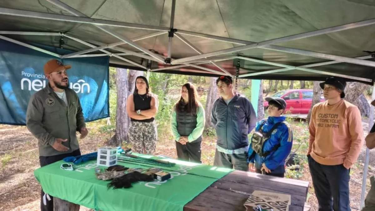 La jornada intenta promover la pesca con mosca como una herramienta de desarrollo local. Fuente: (Gobierno de Neuquén)