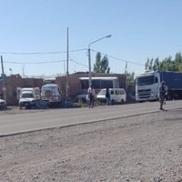 Vecinos de Ruca Antú cortan la ruta 7 por “amenazas de funcionarios del IPVU”
