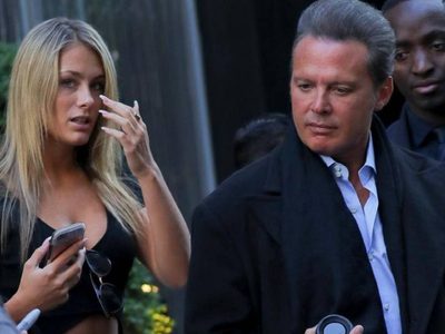 ¡Válgame Dios! Así se fotografió la novia de Luis Miguel. ¿Se pasó de la raya?