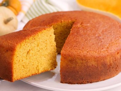 Receta fácil: cómo hacer un bizcocho de calabaza suavecito, como el que hacía la abuela