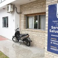 Trabajadores del Hospital Castro Rendón se movilizan por los recortes en internación