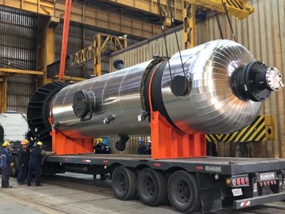 YPF recibió un reactor hidrodesulfurizador en Mendoza