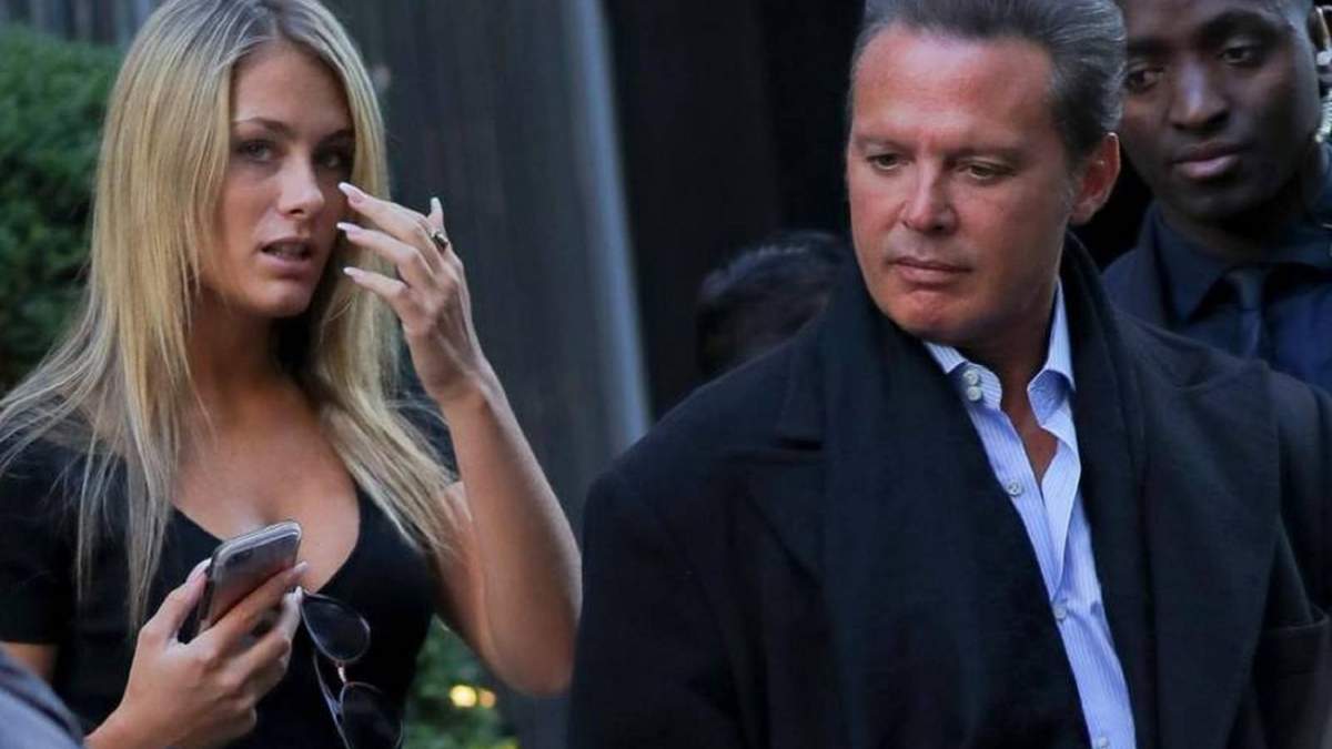 Mollie Gould y Luis Miguel. Fuente: (Twitter)