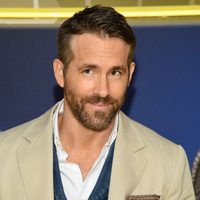De no creer: Ryan Reynolds ofrece “regalos” a quienes colaboren con los hospitales