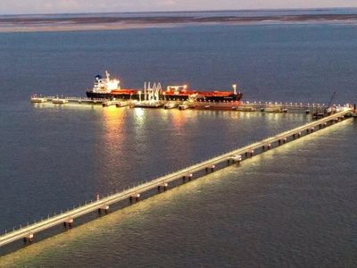 Vaca Muerta acelera: dos buques cargan petróleo en simultáneo rumbo a Estados Unidos