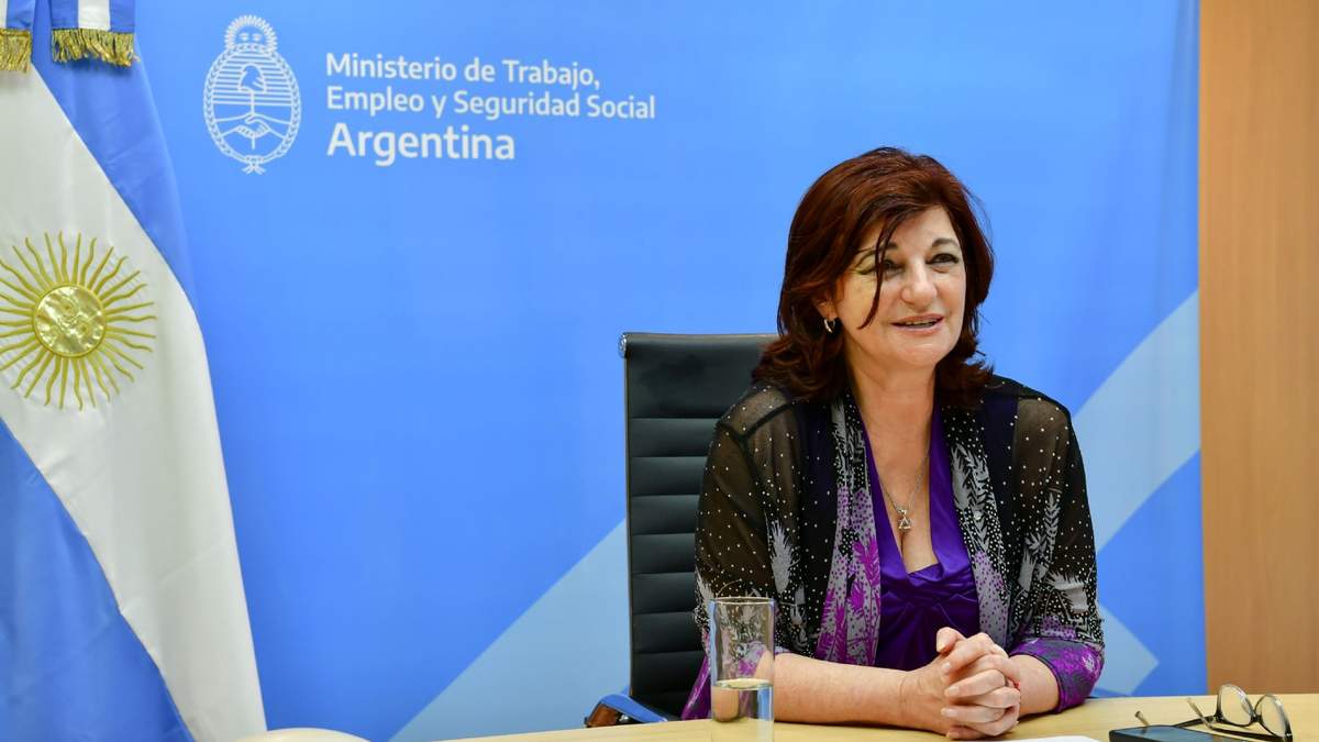 Raquel "Kelly" Olmos, ministra de Trabajo de la Nación. Fuente: (La Política On Line)