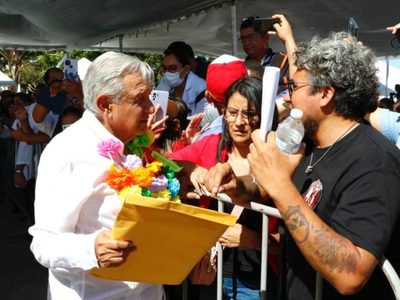 López Obrador reconoce que “puede haber todavía mordidas, pero no tarascadas”