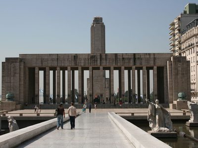 Rosario siempre estuvo cerca: te revelamos qué atracciones posee la ciudad santafesina