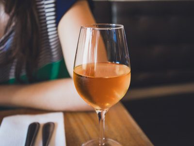 Bodegas de Mallorca elaboran una partida de original vino naranja