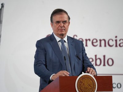 Hasta 90% de los exportadores mexicanos estarán exentos de los aranceles por un mes: Ebrard