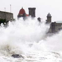 Alerta por ciclón extratropical y mar de fondo en la Costa Atlántica