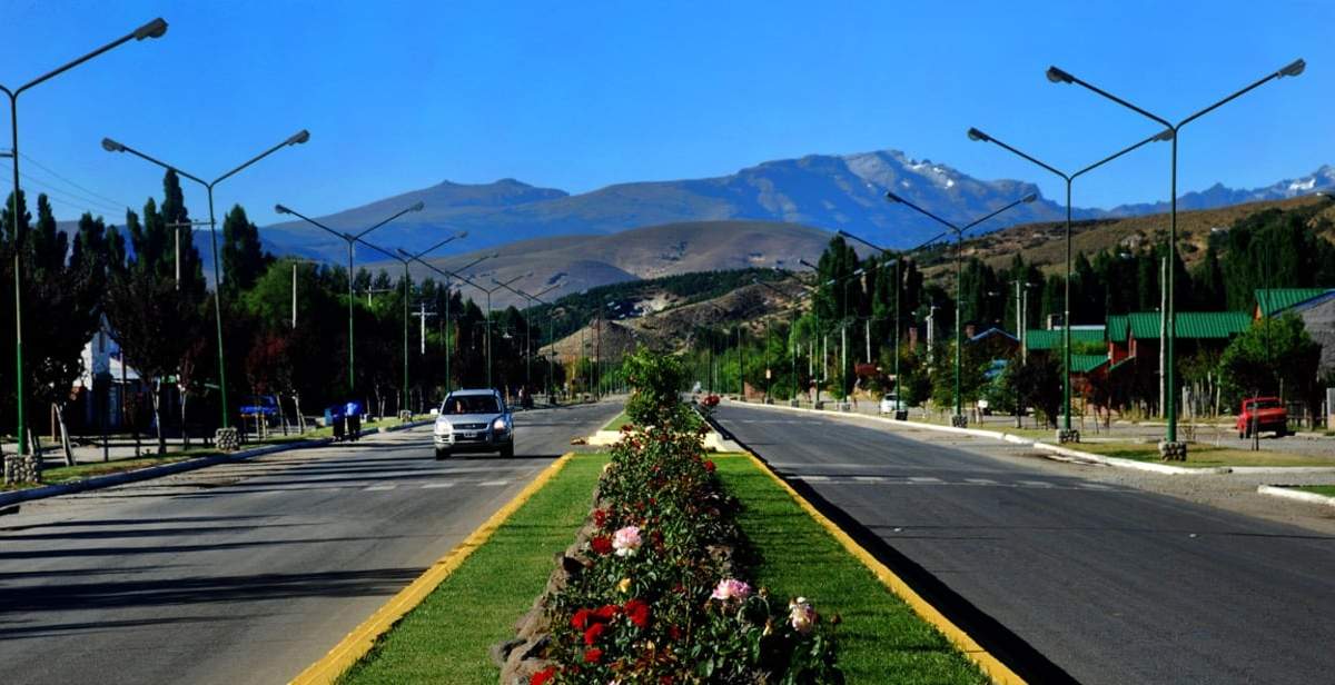 Ingreso a Junín de los Andes. Fuente: (Twitter)