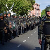 El Gobierno activó el protocolo antipiquetes por la movilización de la CGT