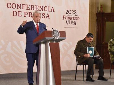 Luis Cresencio Sandoval es “un hombre incorruptible”: AMLO