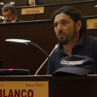 Proponen presentismo para diputados y dieta igual al sueldo de una maestra