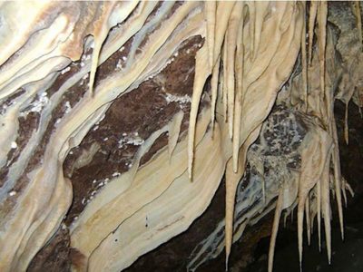 Quieren promover el turismo en las cavernas de Cuchillo Curá