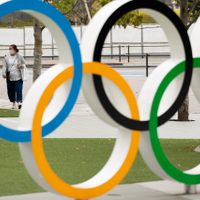 Por aumento de covid-19, Juegos Olímpicos podrían realizarse sin público