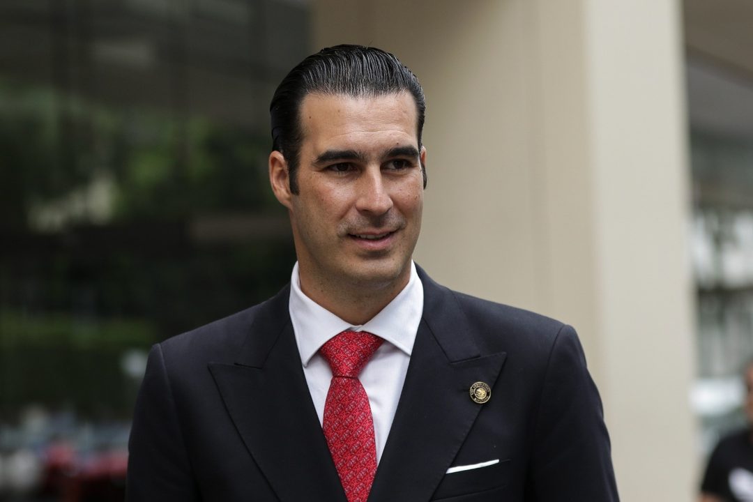 Miguel Torruco Garza, en la banca. Foto Montserrat López