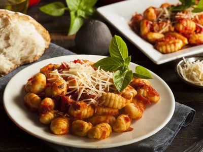 La masa que podés usar para pastas caseras o tartas, que te resuelve una comida saludable en pocos minutos