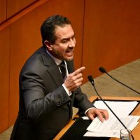 Miguel Ángel Yunes denuncia un “linchamiento” en su contra por voto a favor de la reforma judicial