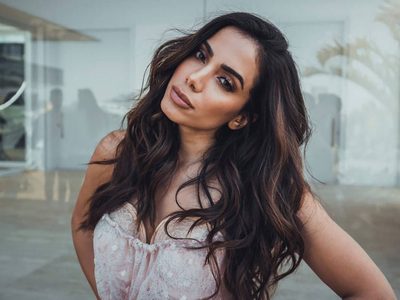 ¡A petición del público! Anitta deja a un lado el pudor y demuestra su poderío en vivo