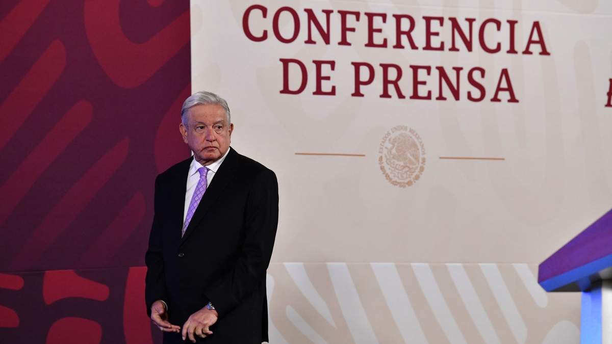 El presidente durante la conferencia matutina