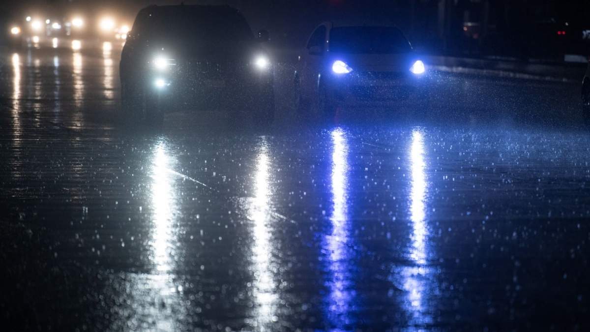 Jueves de chubascos y lluvias intensas en varias entidades del país