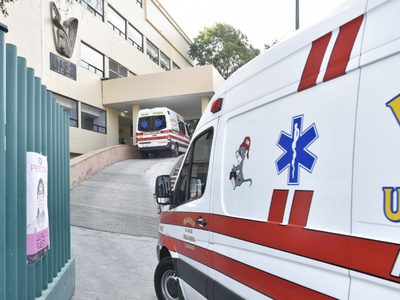 México vive tercera ola de covid-19 con 657 muertes más reportadas en un día