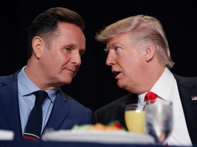 Trump elige a Mark Burnett, productor de "The Apprentice", como enviado especial al Reino Unido