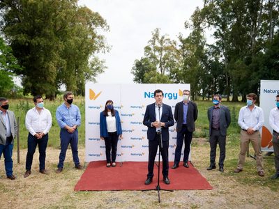 De Pedro y Martínez inauguraron una planta de gas en Mercedes