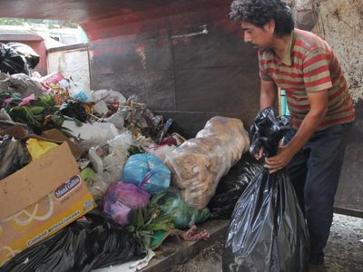 Pobreza y macrismo: la gestión anterior dejó más de un 35% de pobres, según el INDEC