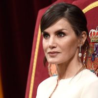 Patinó y lo vio el mundo: el papelón de la reina Letizia