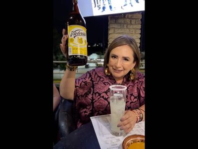 ¿Eliminar micheladas para reducir la inseguridad? Esto fue lo que dijo Xóchitl Gálvez