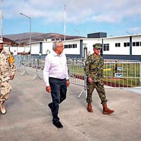 López Obrador y sus giras en "la boca del lobo"