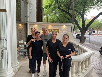 Cristian Castro visitó Mendoza, caminó en el Parque y armó todo un escándalo