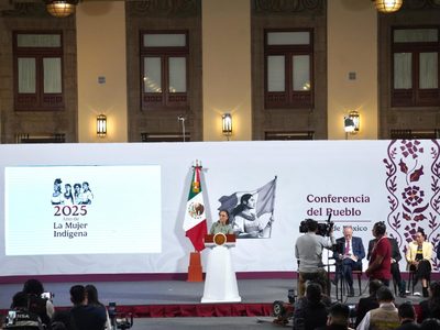 "Paro temporal" de Stellantis en México no implica disminuir empleos: Sheinbaum