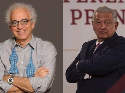 AMLO llama "clasista" a Francisco Martín Moreno y dice estar orgulloso por el apoyo de “analfabetas”