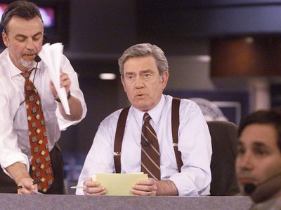 Dan Rather regresa al aire tras salida hace 18 años por fallida investigación contra George W. Bush