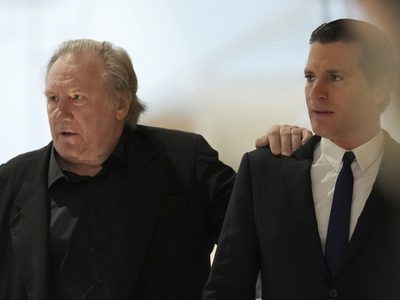 Gérard Depardieu reconoce comportamiento indebido, pero niega agresión sexual en juicio