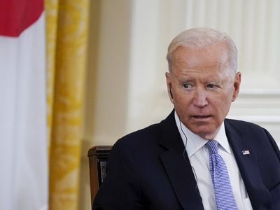 EU "sigue sufriendo" por la decisión de Trump de abandonar acuerdo nuclear con Irán: Biden