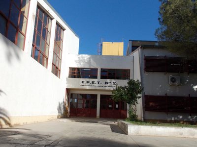 EPET 2: más de una semana sin clases en medio de reclamos por falta de personal de servicio