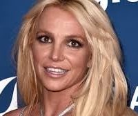 ¡Mirá si le va a importar! Britney Spears y un escotazo para arrancar bien arriba el 2020