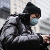 Vigilancia total: controlan por celular a los infectados de coronavirus en provincia de Buenos Aires