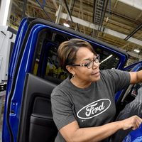 Ford reporta fallas en ventiladores de 200 mil camionetas