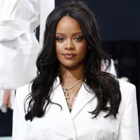 La hermosa mansión en Los Hamptons por la que Rihanna quiere pagar casi 19 millones de dólares