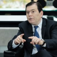 Gerardo Zamora anunció un fuerte ajuste en Santiago del Estero
