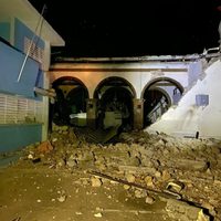 Nuevo terremoto en Puerto Rico causa temor, muertes y una alerta de tsunami