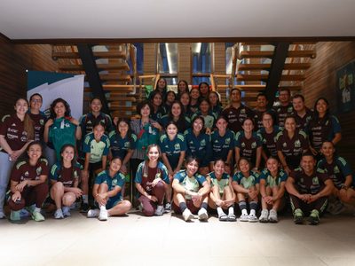 Selección Mexicana femenil de futbol Sub-17 avanza a octavos de final en Copa del Mundo (Video)