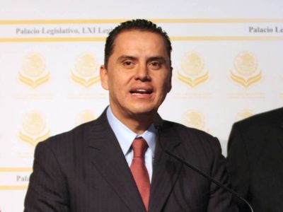 Vinculan a proceso por lavado al exgobernador de Nayarit, Roberto Sandoval